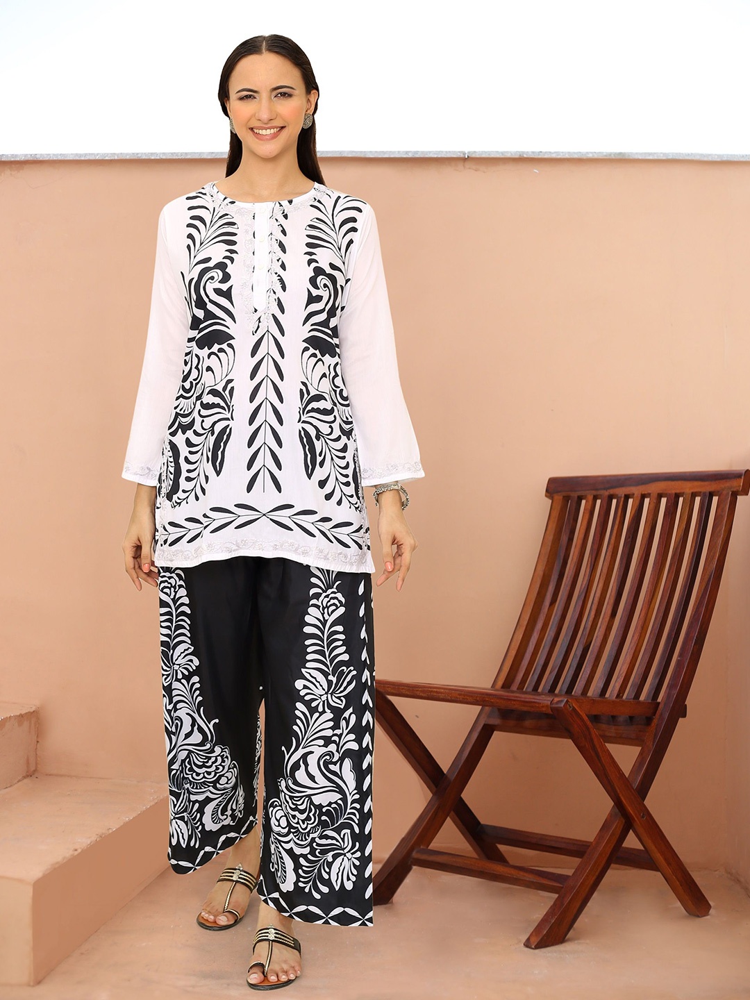 

HOUSE OF KARI Printed Tunic With Trousers, Black