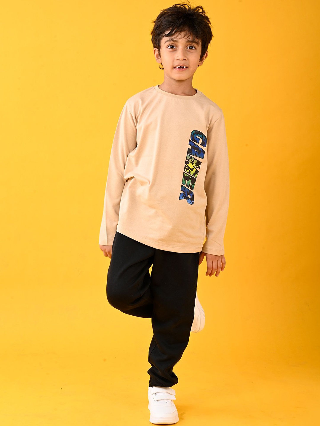 

Anthrilo Boys Printed Round Neck Pure Cotton T-Shirt With Jogger, Beige