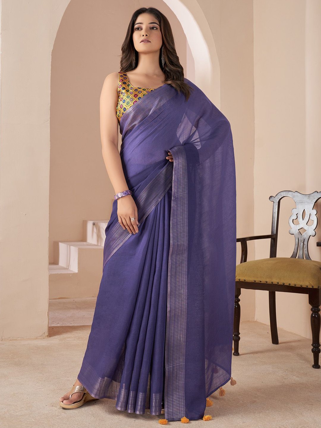 

CHUDIYA Zari Pure Linen Saree, Blue
