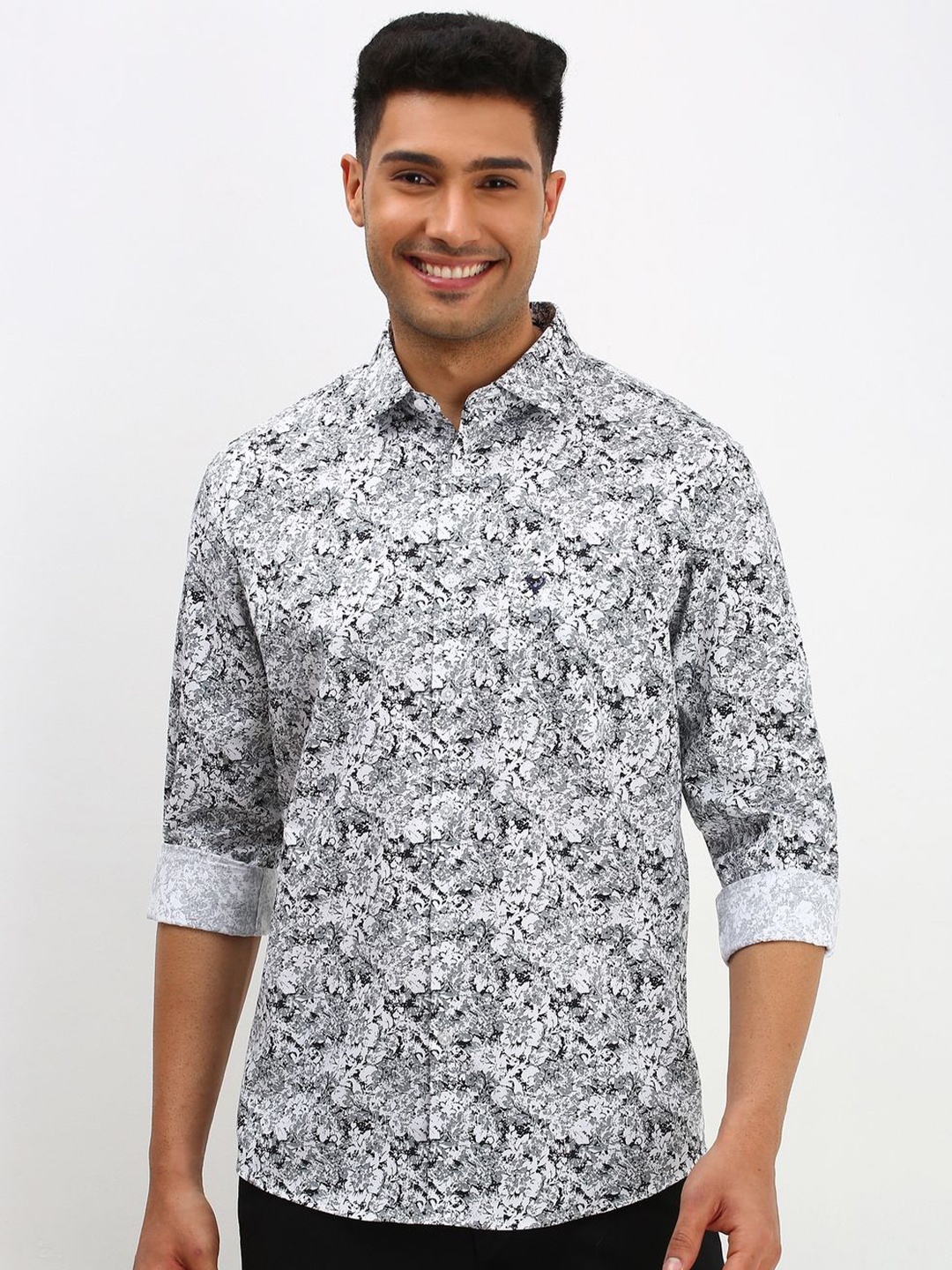 

Allen Solly Men Abstract Printed Cotton Slim Fit Casual Shirt, Grey