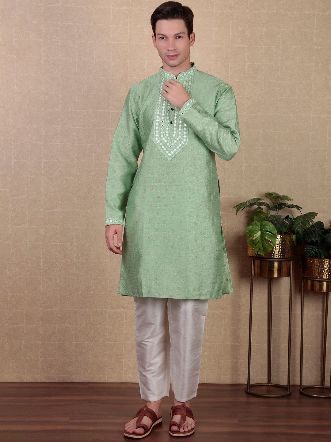 

Koshin Floral Woven Design Long Sleeves Regular Mirror Work Jacquard Art Silk Kurta, Green