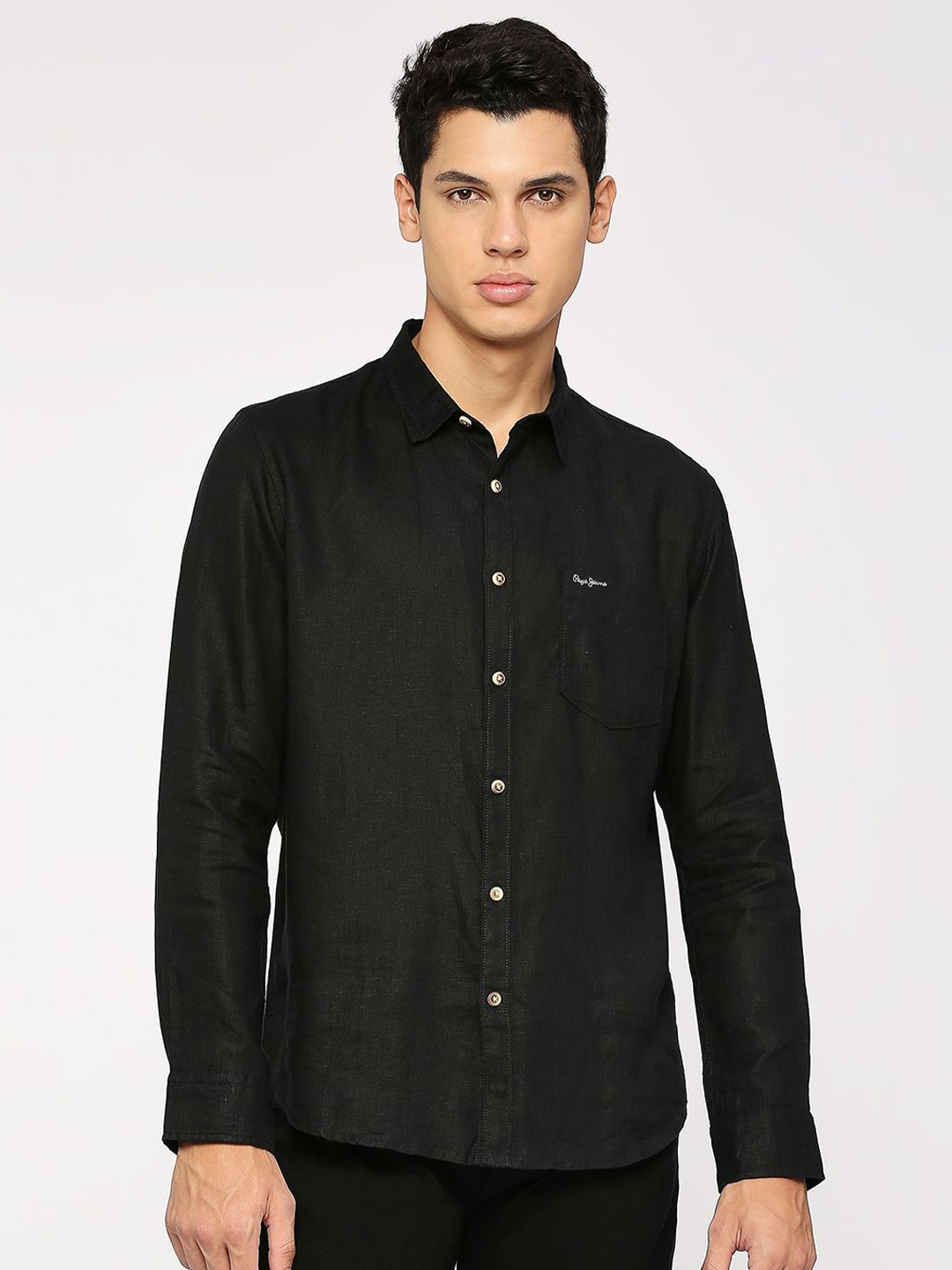 

Pepe Jeans Men Spread Collar Solid Linen Casual Shirt, Black