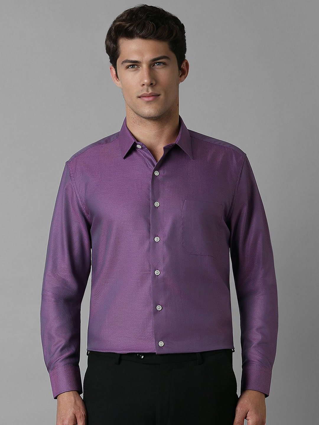 

Louis Philippe Men Solid Cotton Slim Fit Formal Shirt, Purple