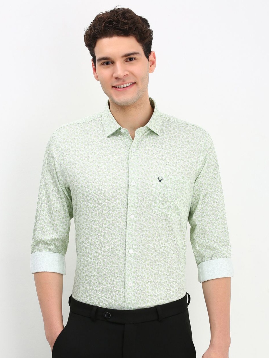 

Allen Solly Men Floral Printed Cotton Slim Fit Formal Shirt, Green