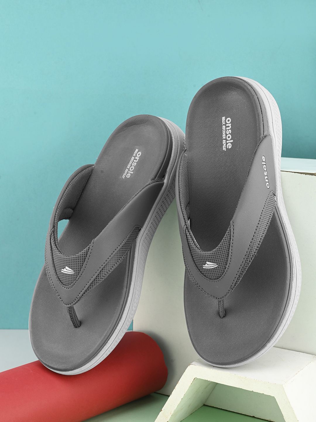 

ONSOLE Men Slip-On Flip Flops, Grey