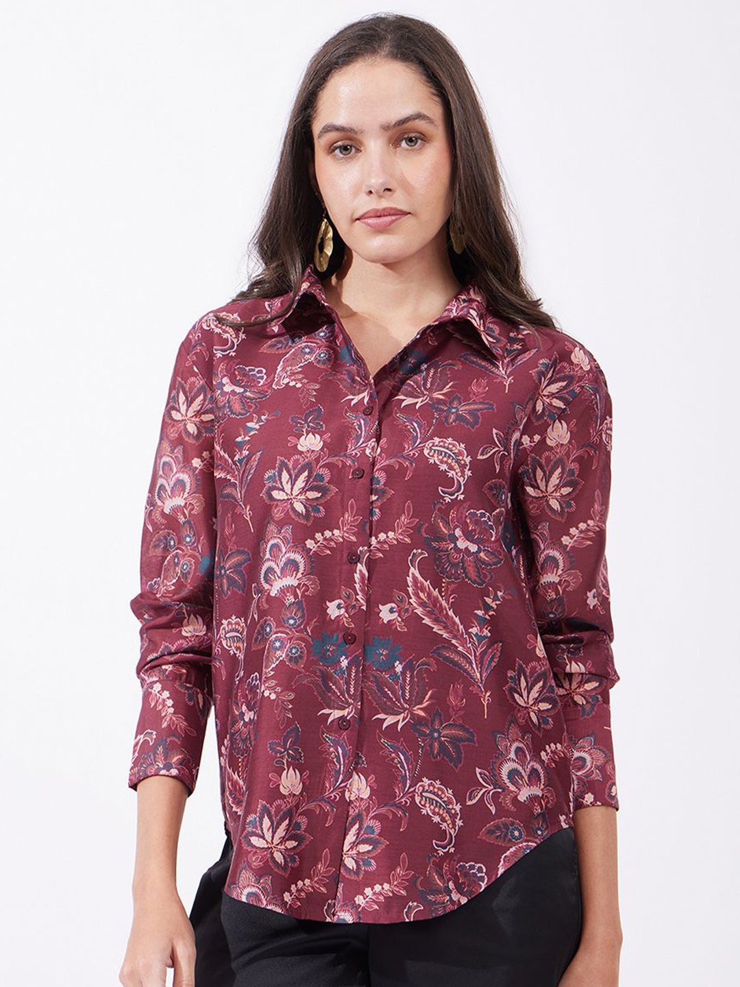 

FableStreet Women Spread Collar Floral Printed Casual Shirt, Maroon