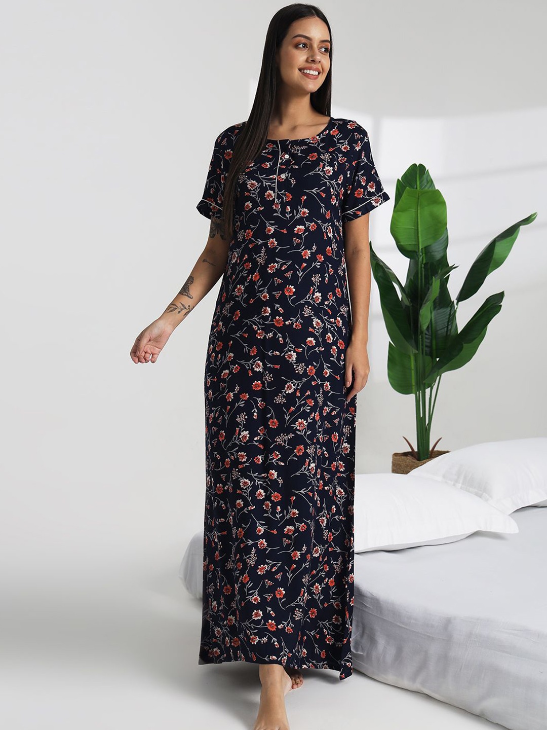 

Bannos Swagger Women Printed Pure Cotton Maxi Nightdress, Black