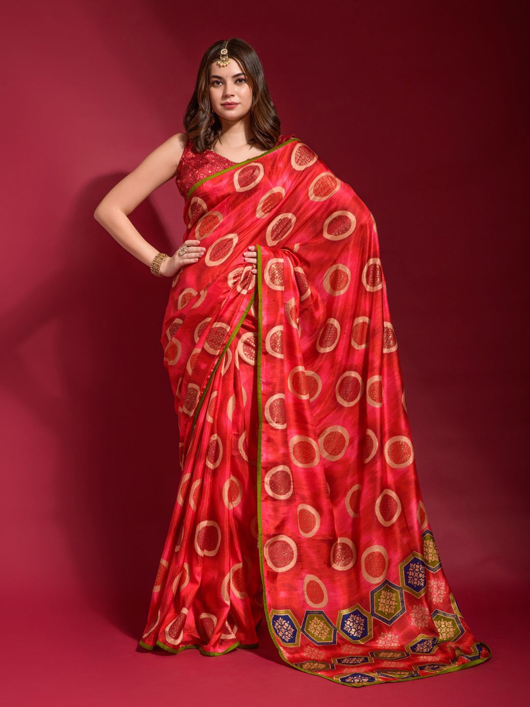 

Krimmple Art Silk Saree, Red