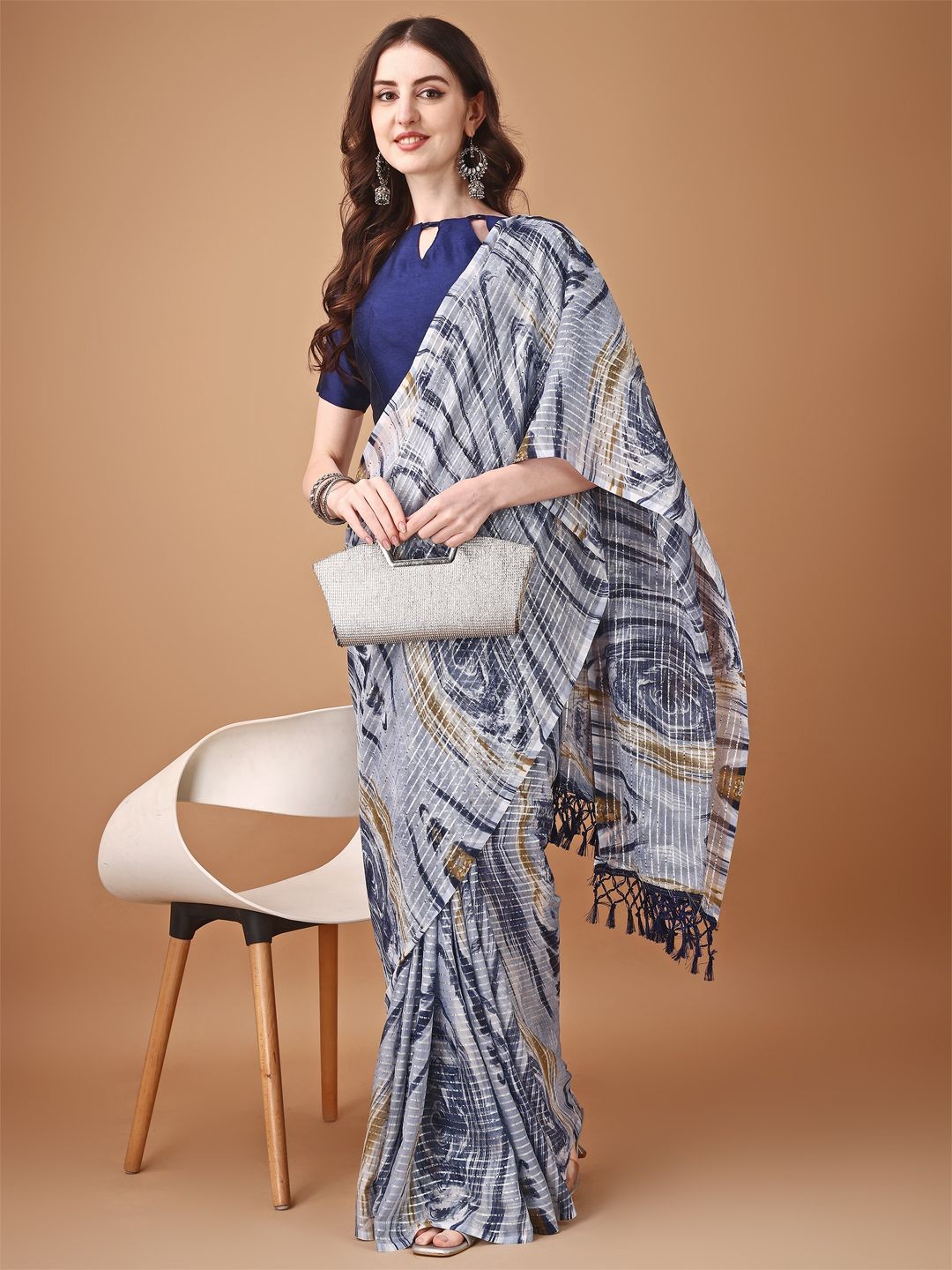 

KALINI Abstract Printed Saree With Blouse Piece, Blue