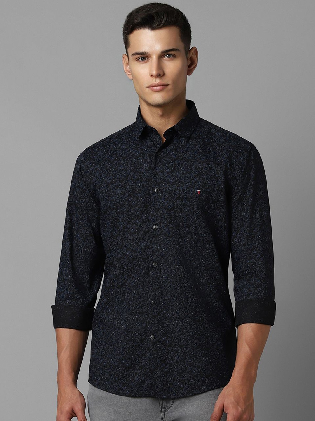 

Louis Philippe Sport Men Slim Fit Ethnic Printed Spread Collar Casual Shirt, Black