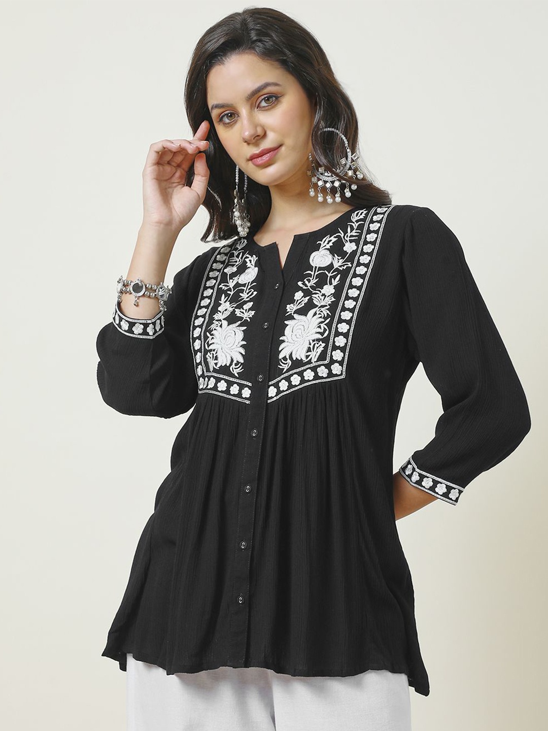 

Soch Women Floral Embroidered Tunic, Black