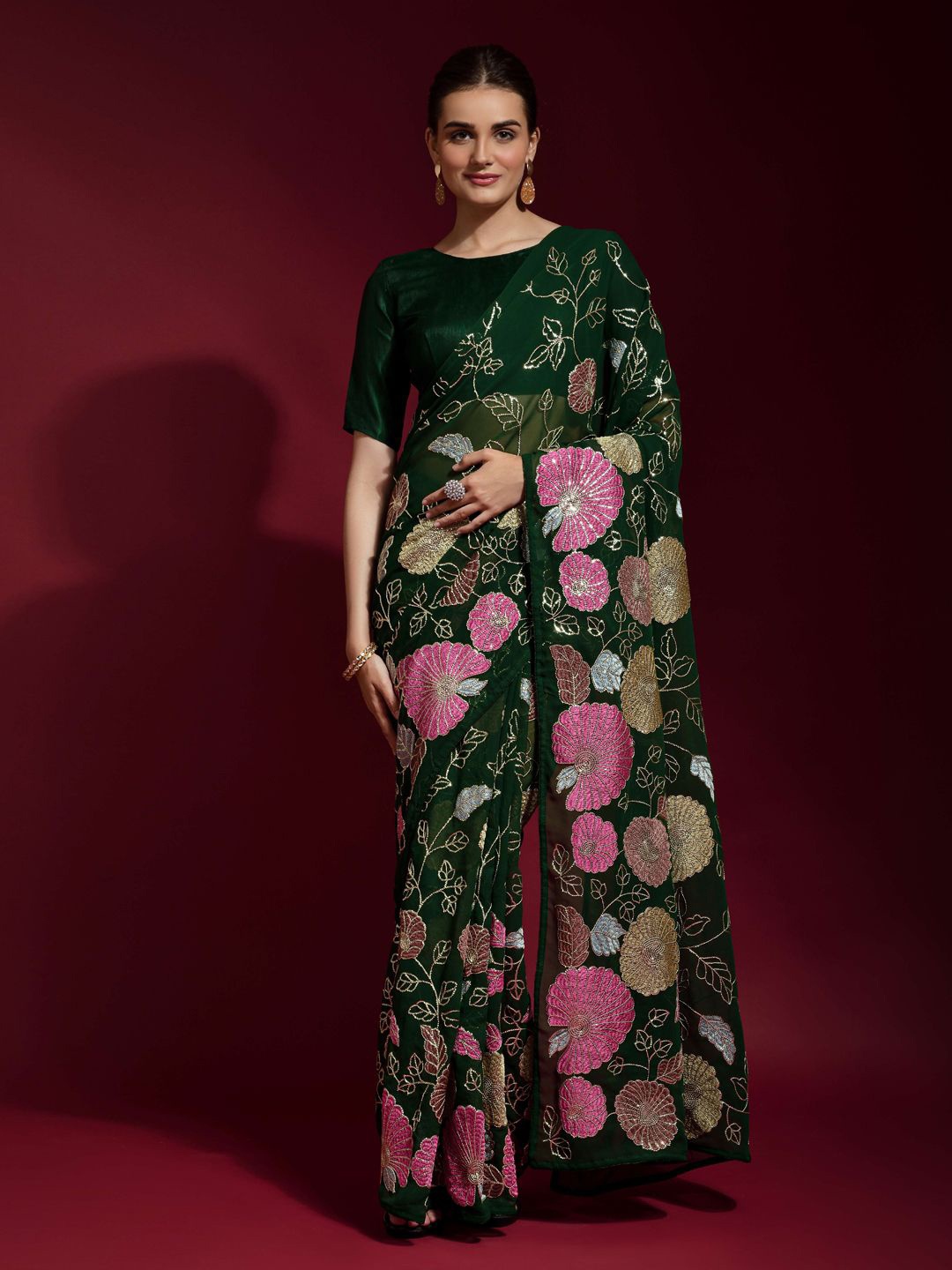 

Krimmple Floral Sequinned Pure Georgette Fusion Saree, Green