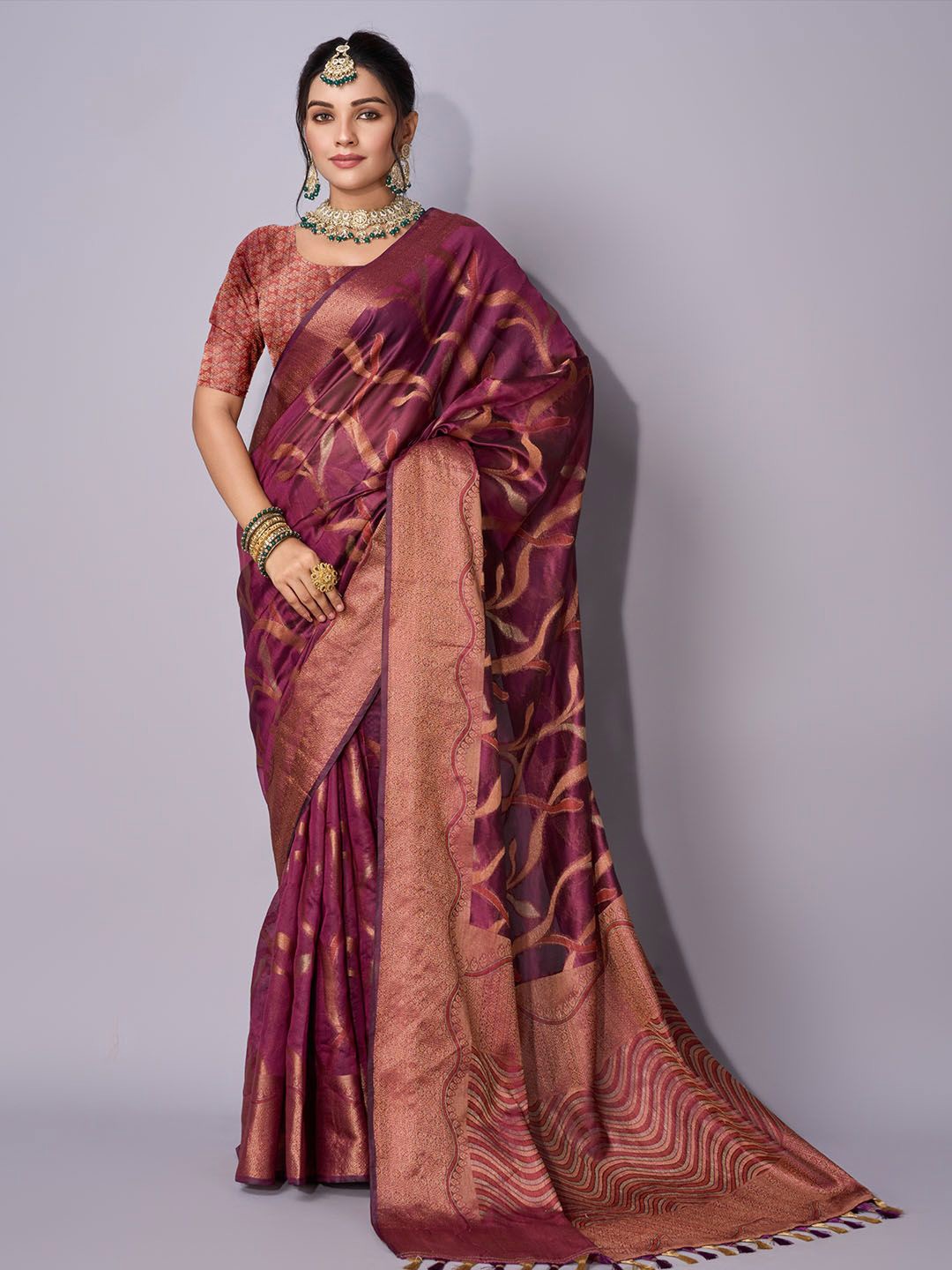 

Meena Bazaar Burgundy Woven Design Zari Art Silk Handloom Saree