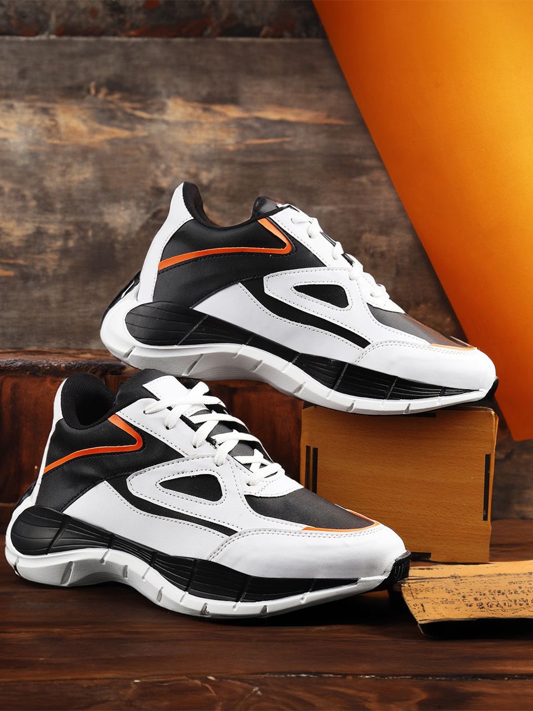 

mr.wonker Men Running Shoes, White
