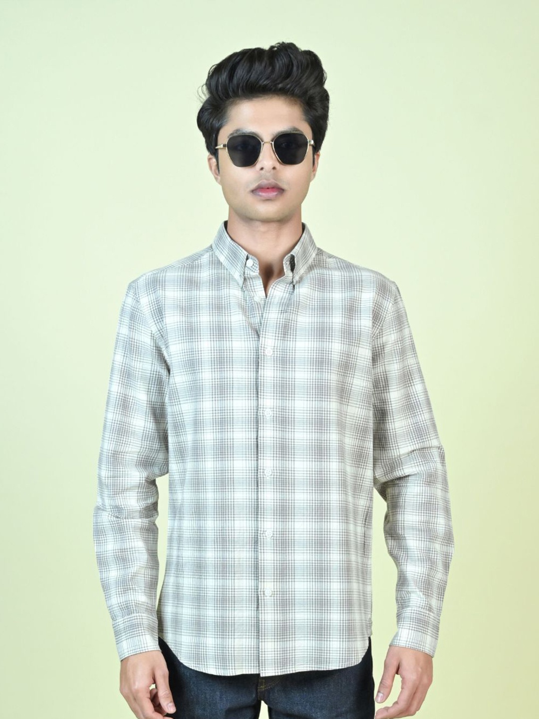 

MARC JOBBS Men Comfort Fit Button-Down Collar Gingham Checked Cotton Casual Shirt, Off white