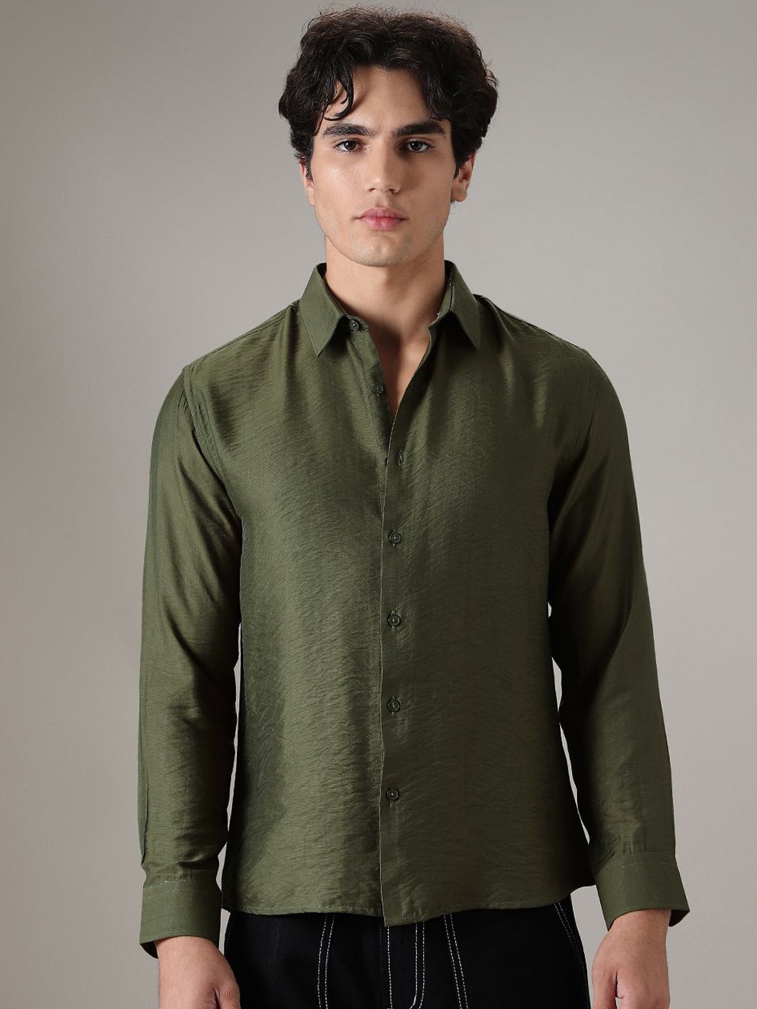 

Banana Club Men Classic Slim Fit Opaque Casual Shirt, Green