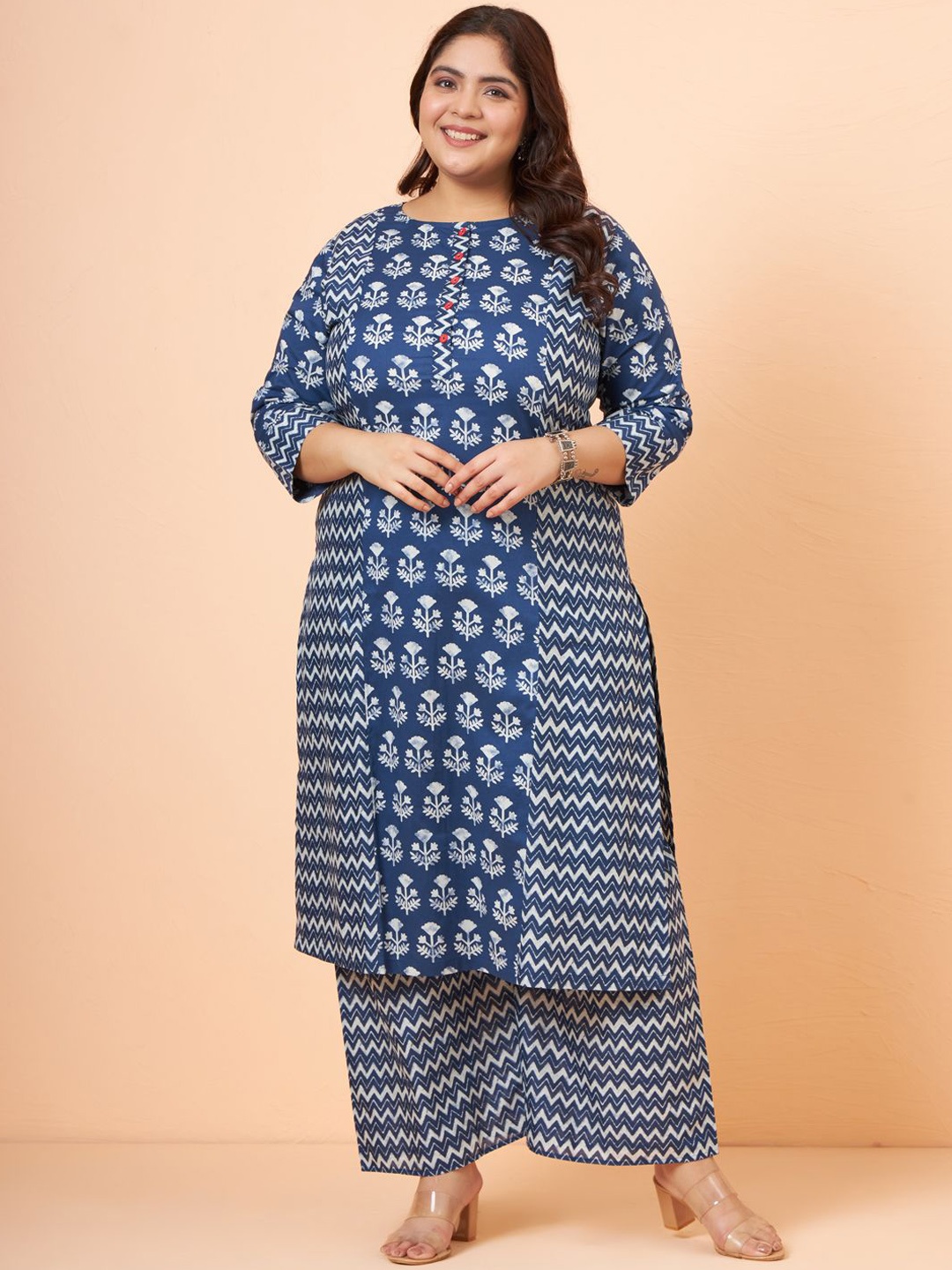 

Tissu Plus Size Floral Printed Round Neck Indigo Pure Cotton Straight Kurta with Palazzos, Navy blue