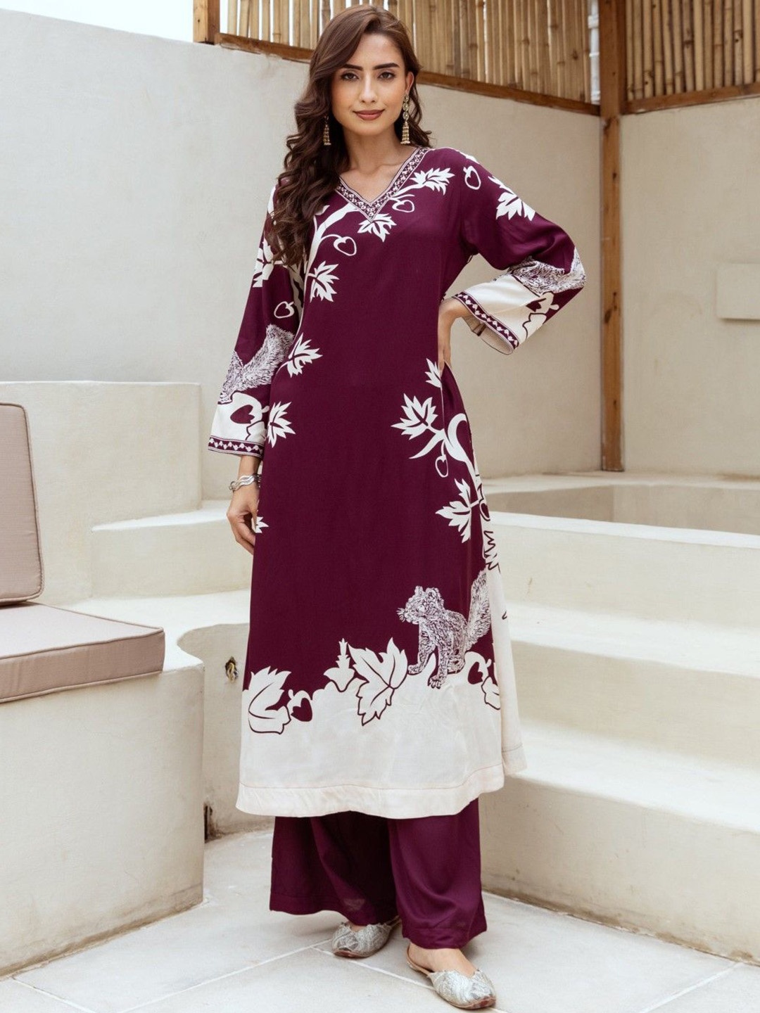 

AUTUMN LANE Jagdeep Garnet Floral Printed A-Line Pure Cotton Kurta with Palazzos, Maroon