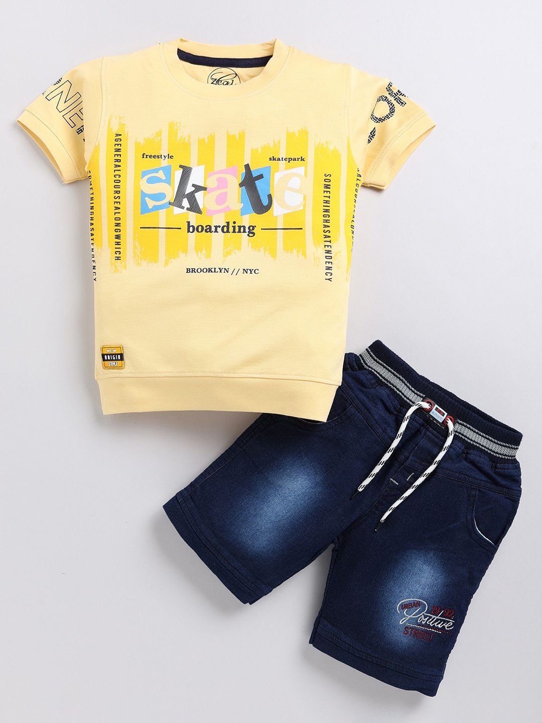 

Zeal Boys Typography Printed Pure Cotton T-shirt with Shorts, Yellow