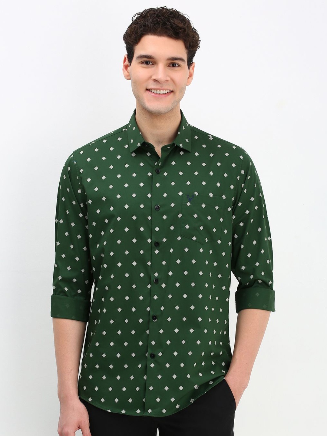 

Allen Solly Men Geometric Printed Cotton Slim Fit Casual Shirt, Green