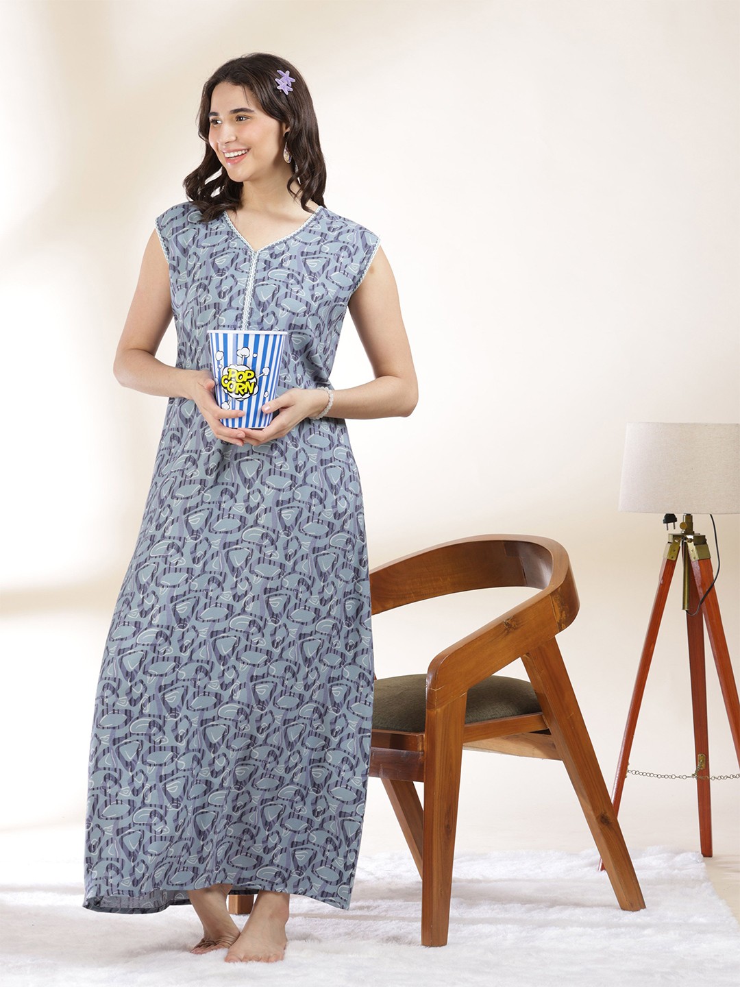 

9shines Label Women Printed Maxi Nightdress, Blue