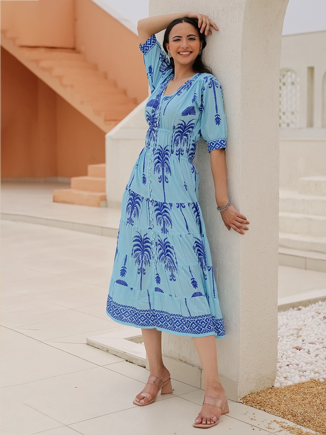 

HOUSE OF KARI Women Floral Printed Cotton Fit & Flare Midi Dress, Blue