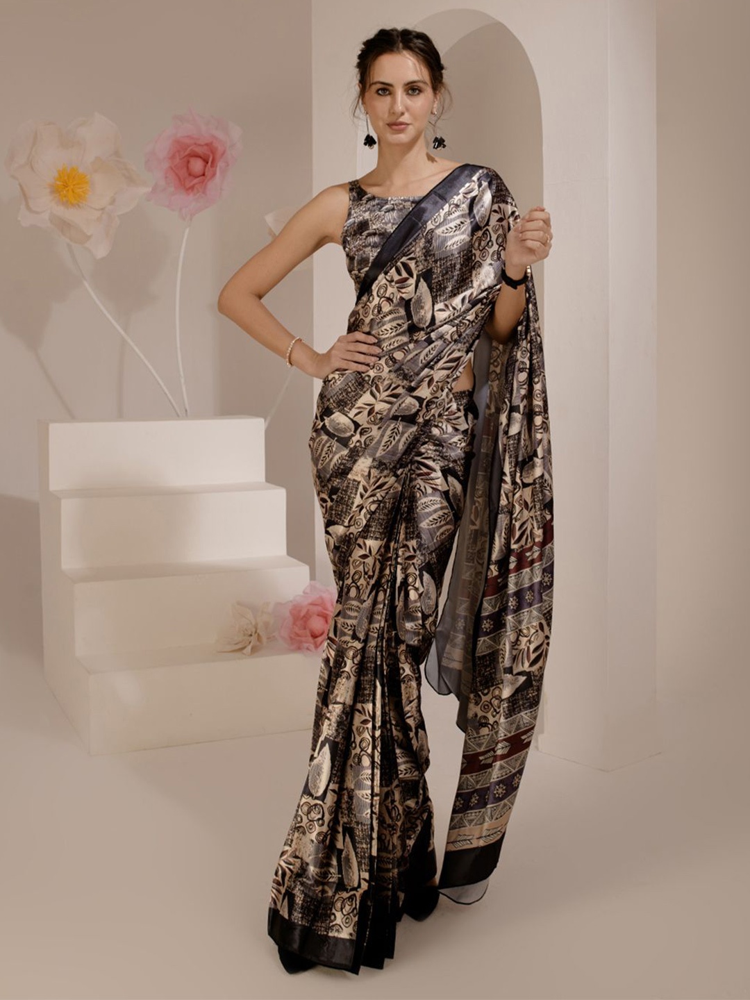 

BAESD Floral Printed Pure Silk Banarasi Saree, Black