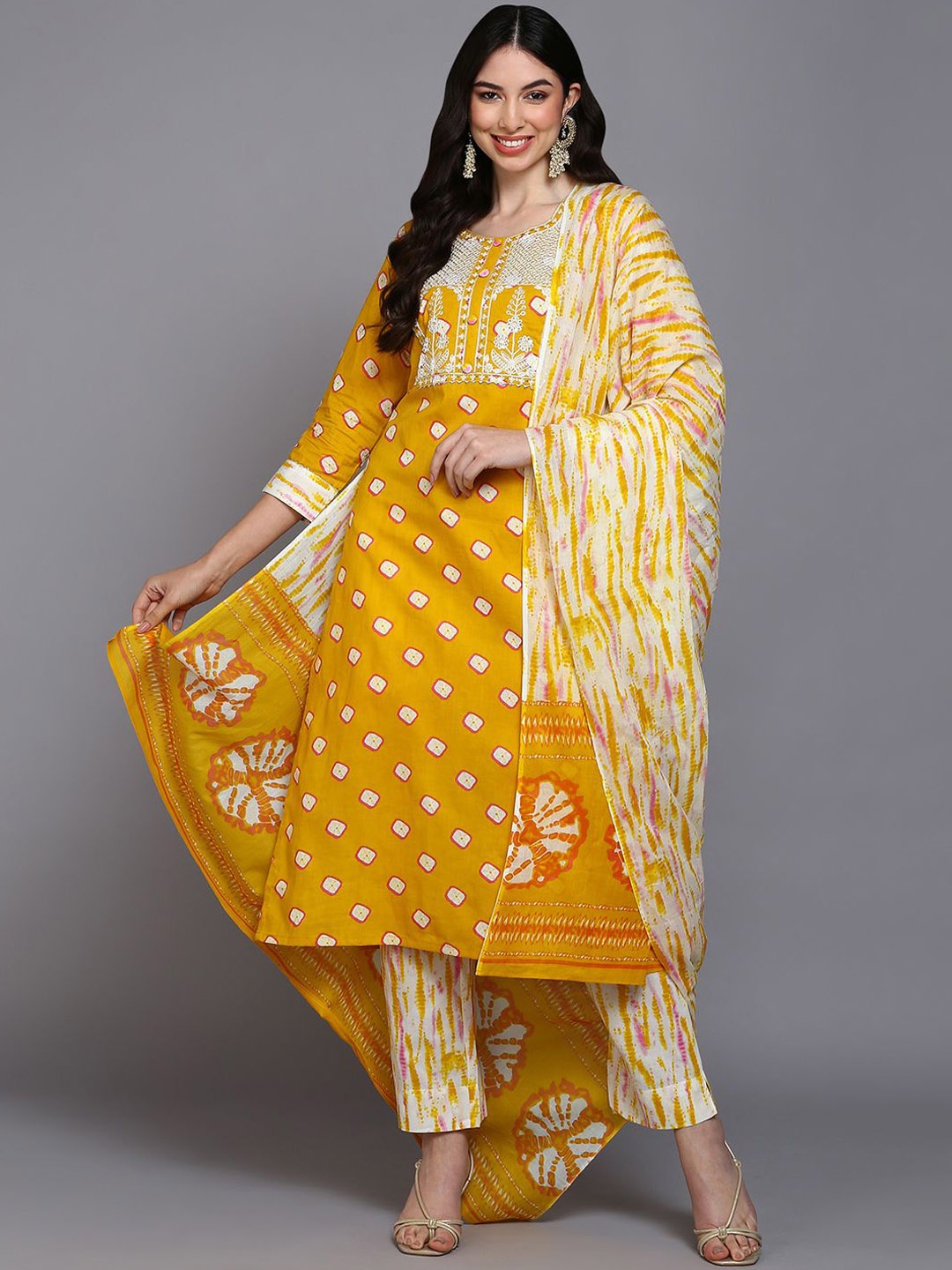 

AHIKA Bandhani Printed Thread Work Pure Cotton Straight Kurta with Trousers & Dupatta, Yellow