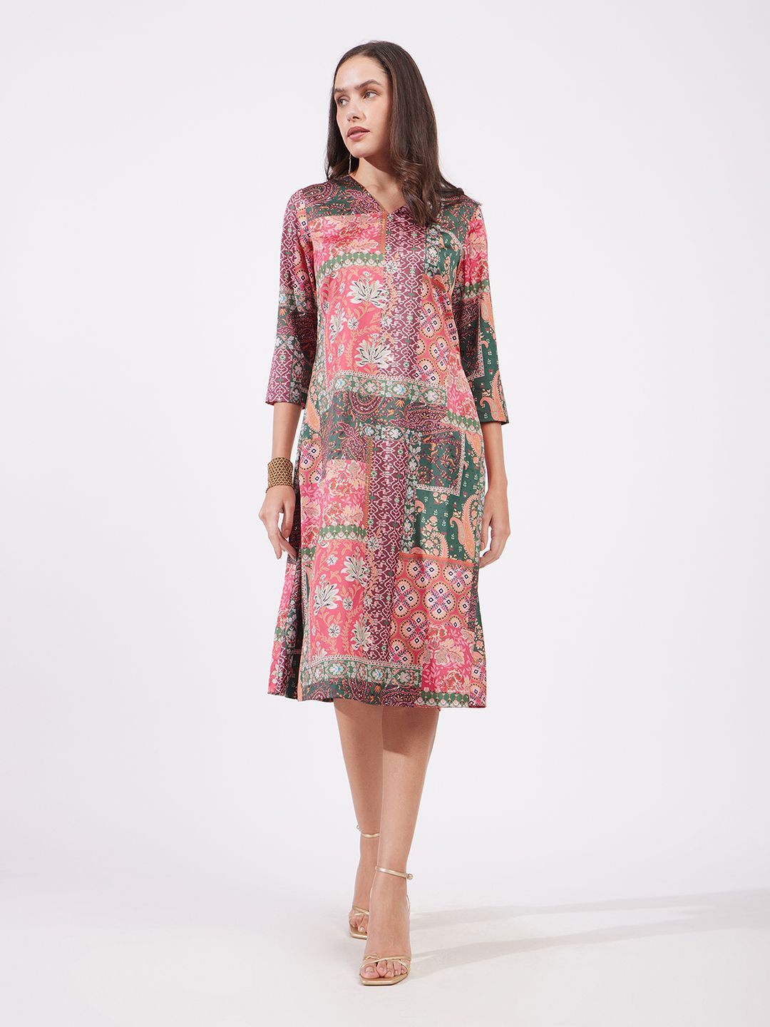 

FableStreet Women Floral Print A-Line Dress, Pink