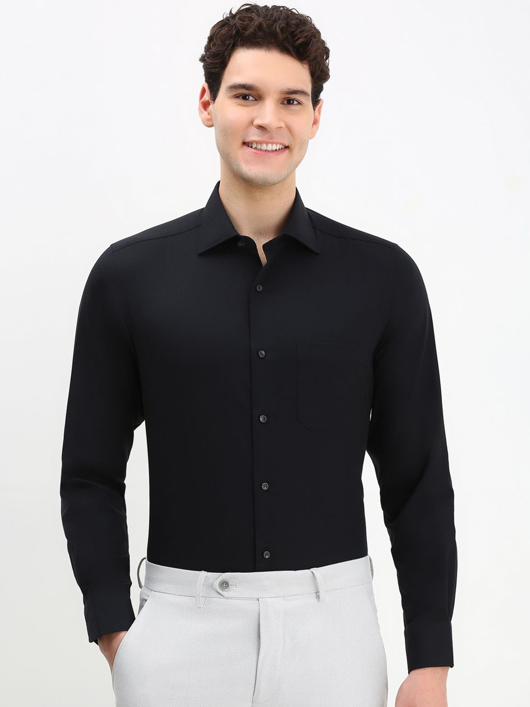 

Allen Solly Sport Men Spread Collar Solid Cotton Formal Shirt, Black