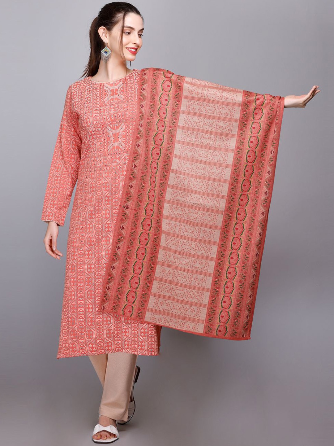 

Antiloop Ethnic Motifs Printed Round Neck Straight Kurta with Trousers & Dupatta, Peach