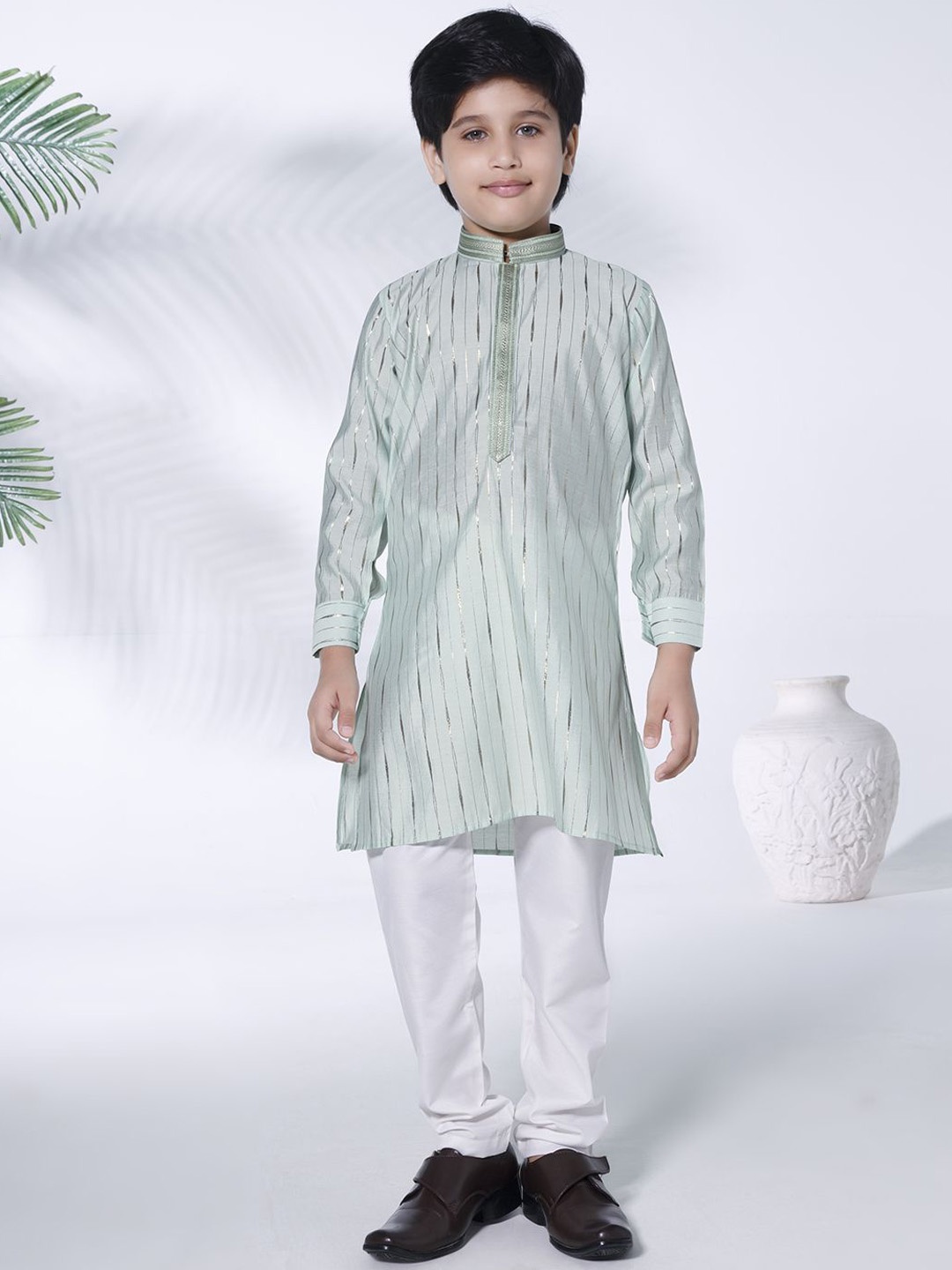 

Ministitch Boys Zari Mandarin Collar Regular Straight Kurta with Pyjamas, Sea green