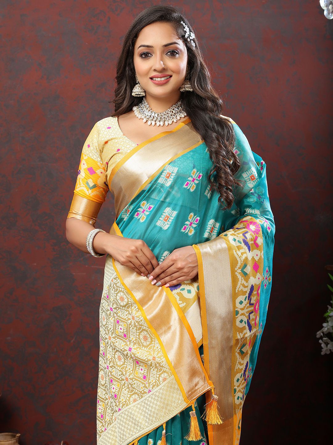 

NIWAA Woven Design Zari Kanjeevaram Saree, Turquoise blue