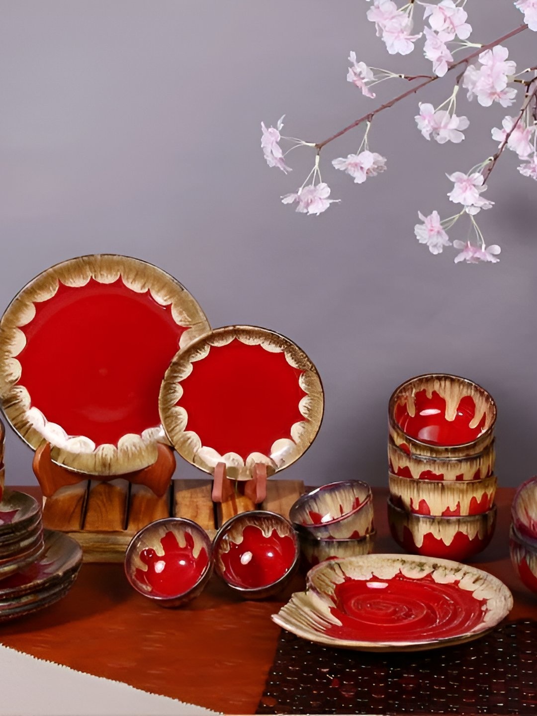 

AMALAFIEE CERAMICS Red & Gold-Toned 16 Pieces Printed Ceramic Dishwasher Safe Dinner Set