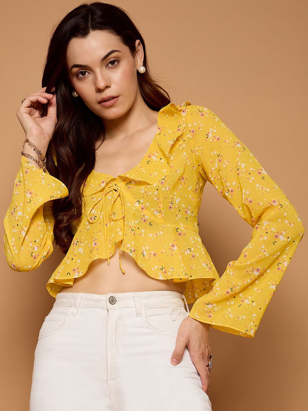 

Kibo Floral Printed Tie Up Neck Ruffled Crop Top, Yellow