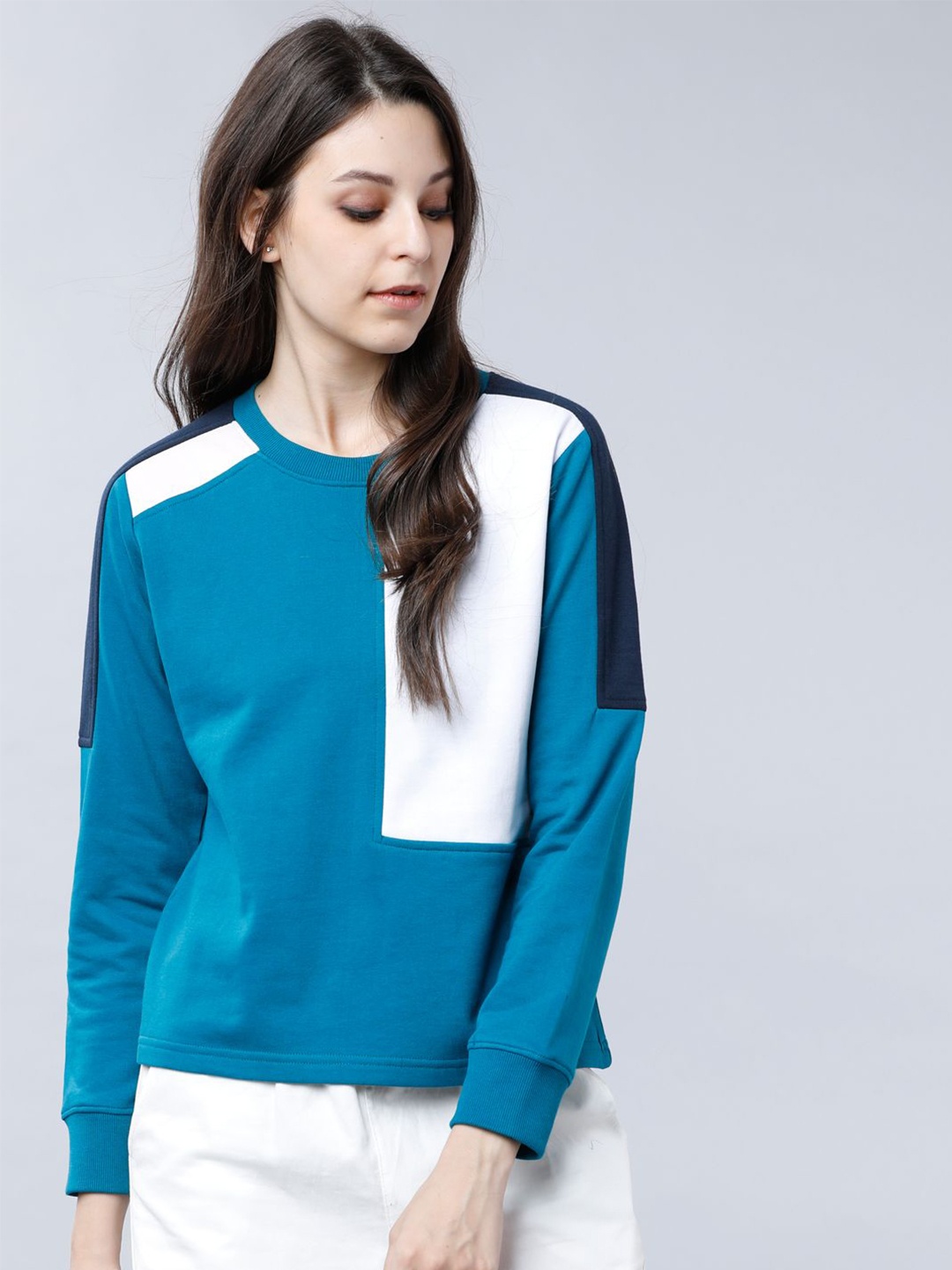 

Tokyo Talkies Women Colourblocked Pullover Sweatshirt, Blue