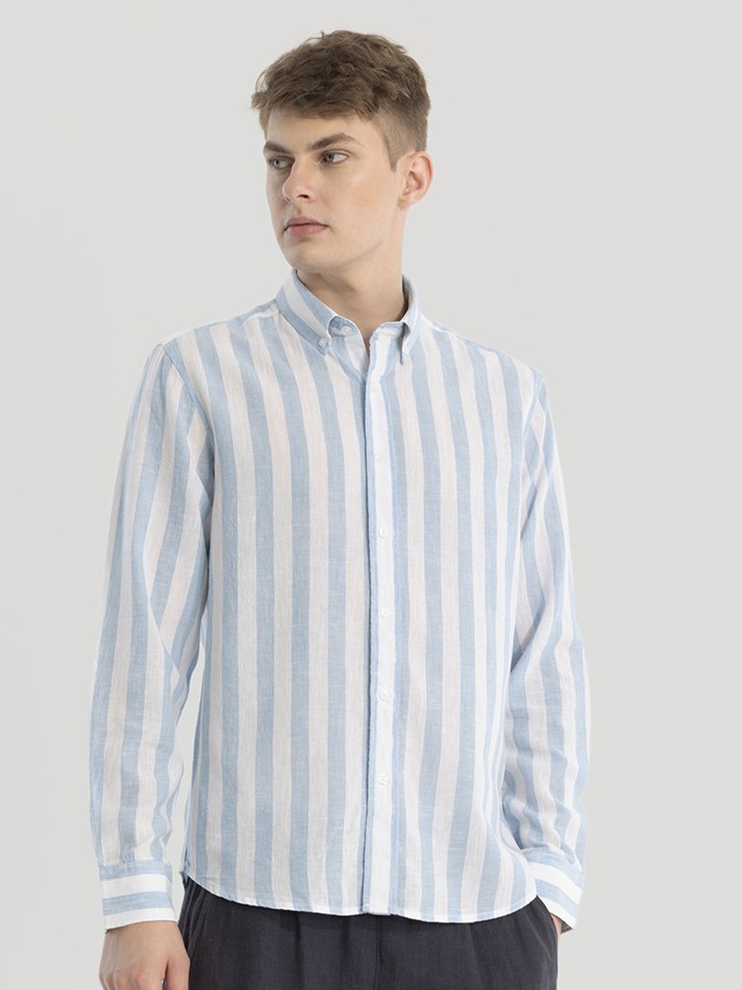 

Snitch Men Smart Slim Fit Button-Down Collar Striped Linen Casual Shirt, Blue