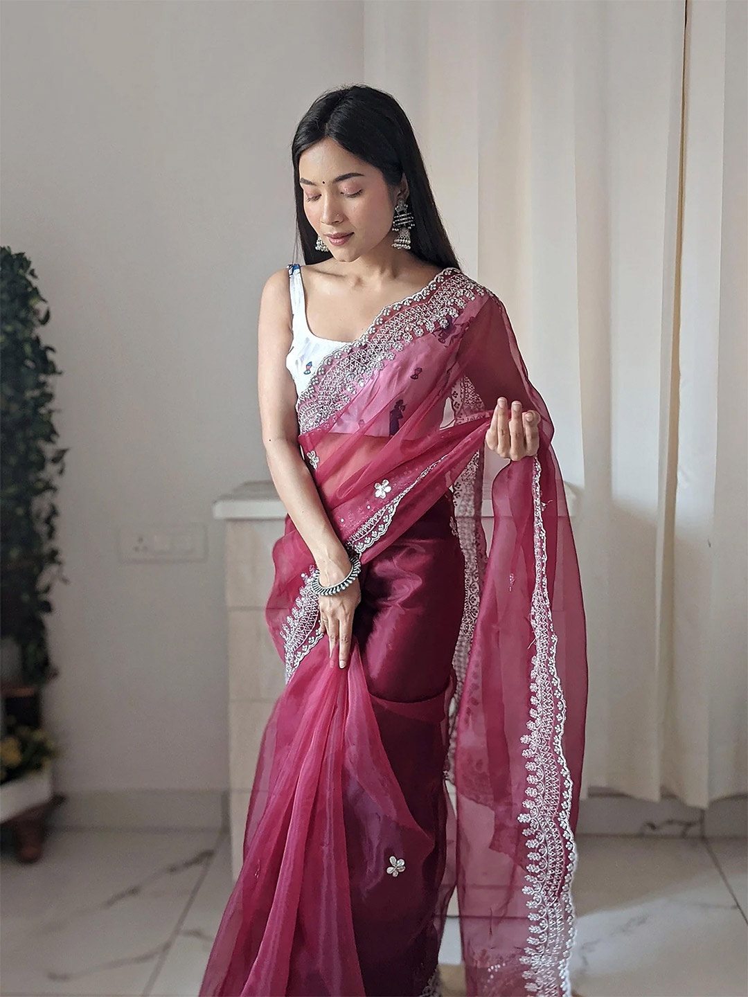 

Anouk Floral Sequinned Organza Saree, Pink