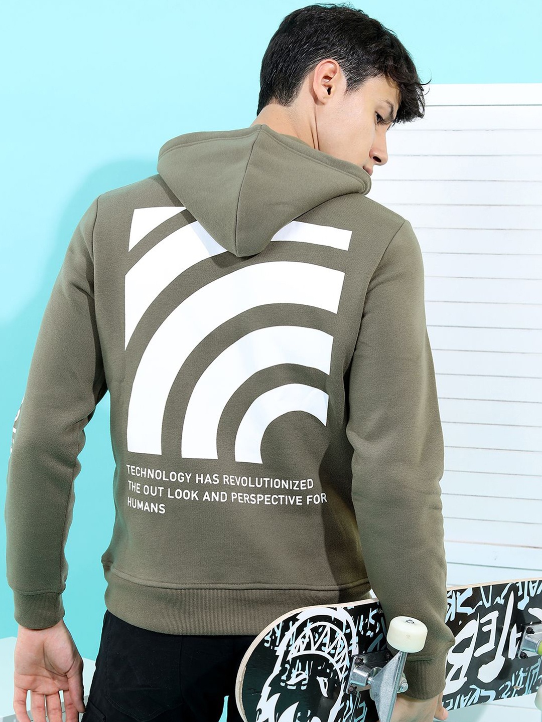 

HIGHLANDER Men Printed Hooded Sweatshirt, Olive