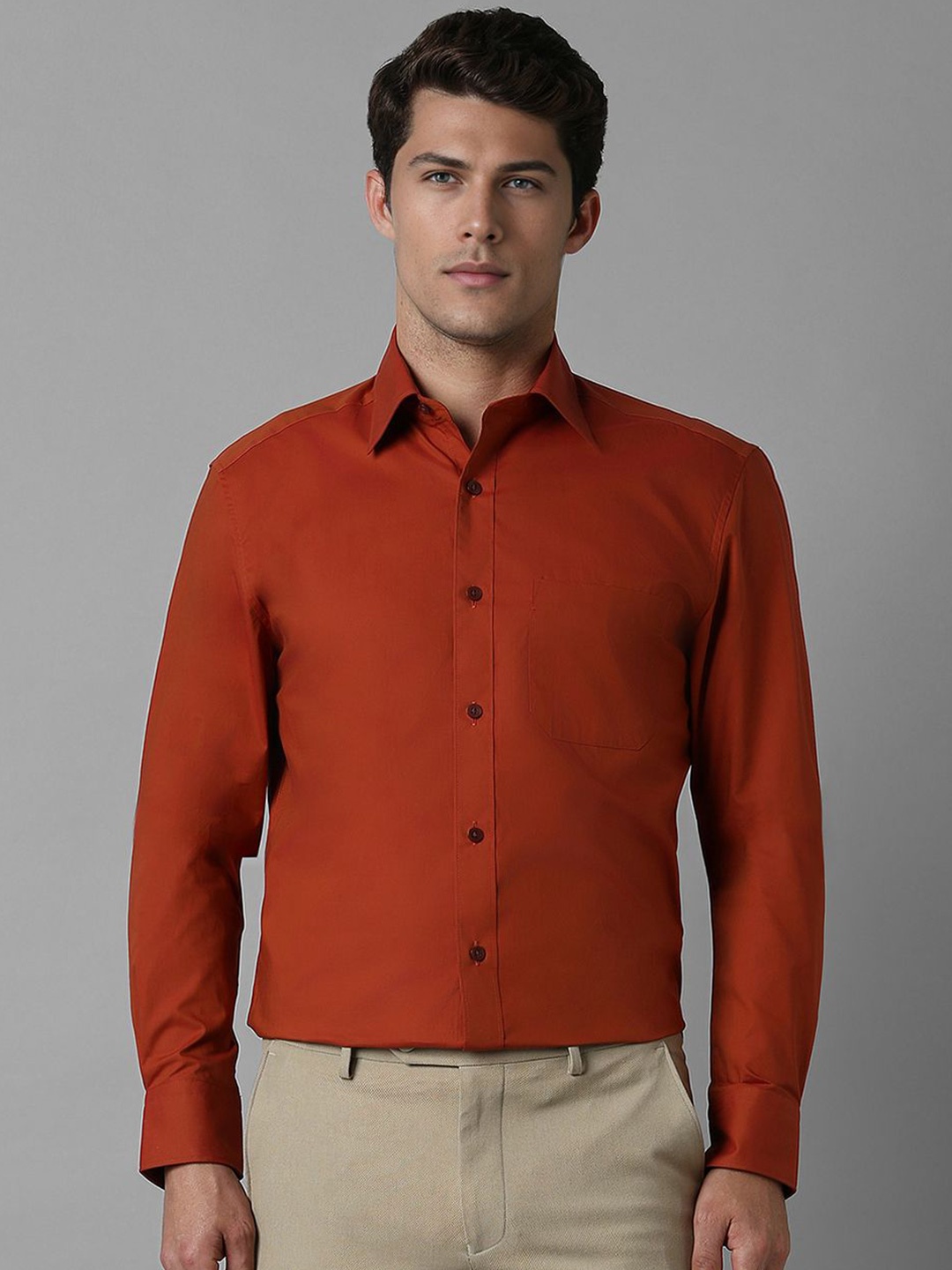 

Louis Philippe Men Classic Solid Pure Cotton Casual Shirt, Red