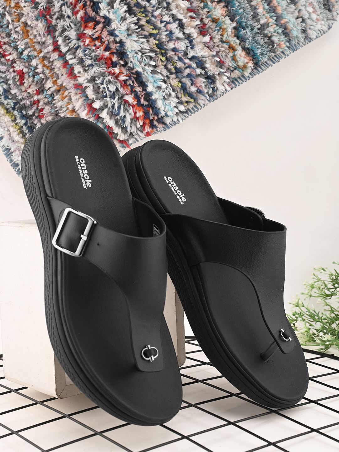 

ONSOLE Men Buckle Detail Slip-On, Black