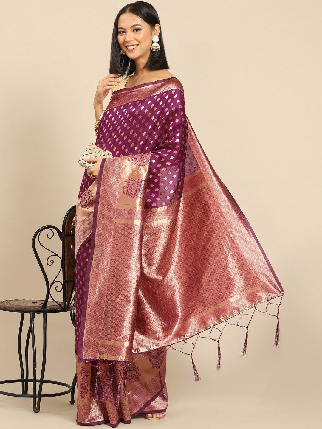 

Anouk Ethnic Motifs Zari Silk Blend Saree, Burgundy