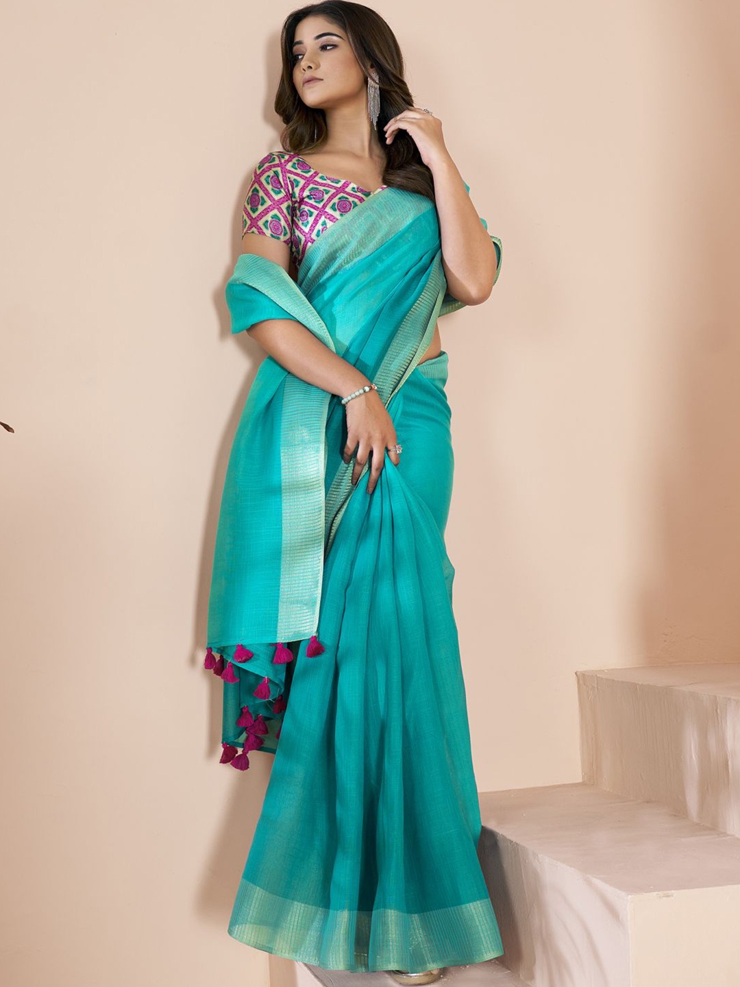 

CHUDIYA Zari Pure Linen Saree, Sea green