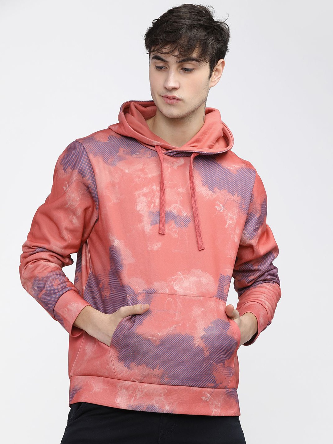 

HIGHLANDER Men Colourblocked Hood Pullover Sweatshirt, Orange