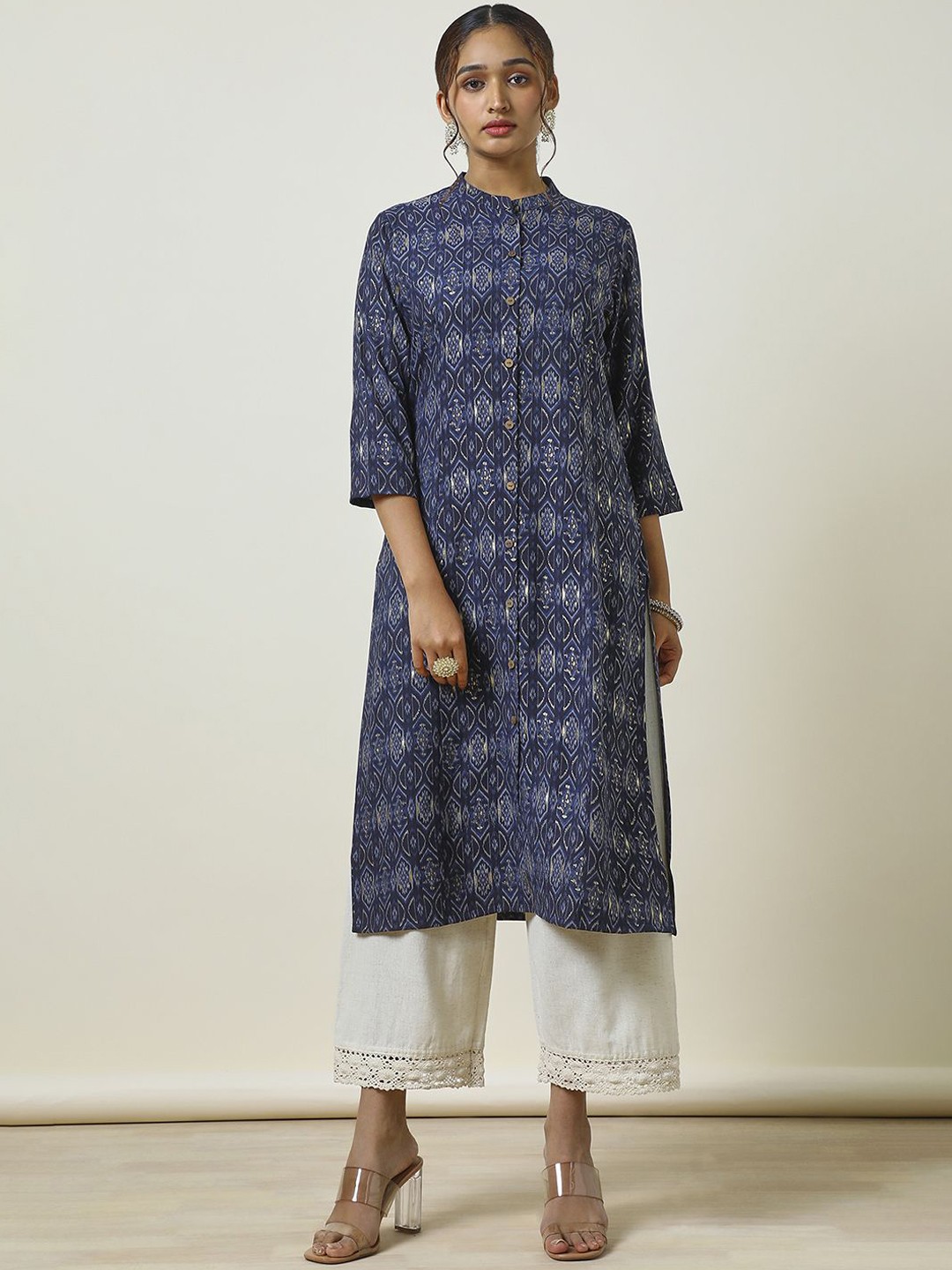 

Soch Ethnic Motifs Printed Thread Work Straight Kurta, Navy blue