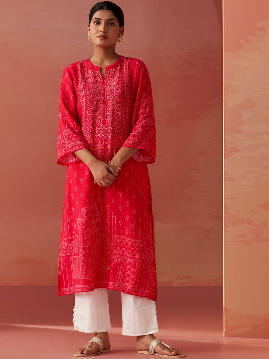 

Lakshita Bandhani Printed Flared Sleeves Sequinned A Line Kurta, Fuchsia