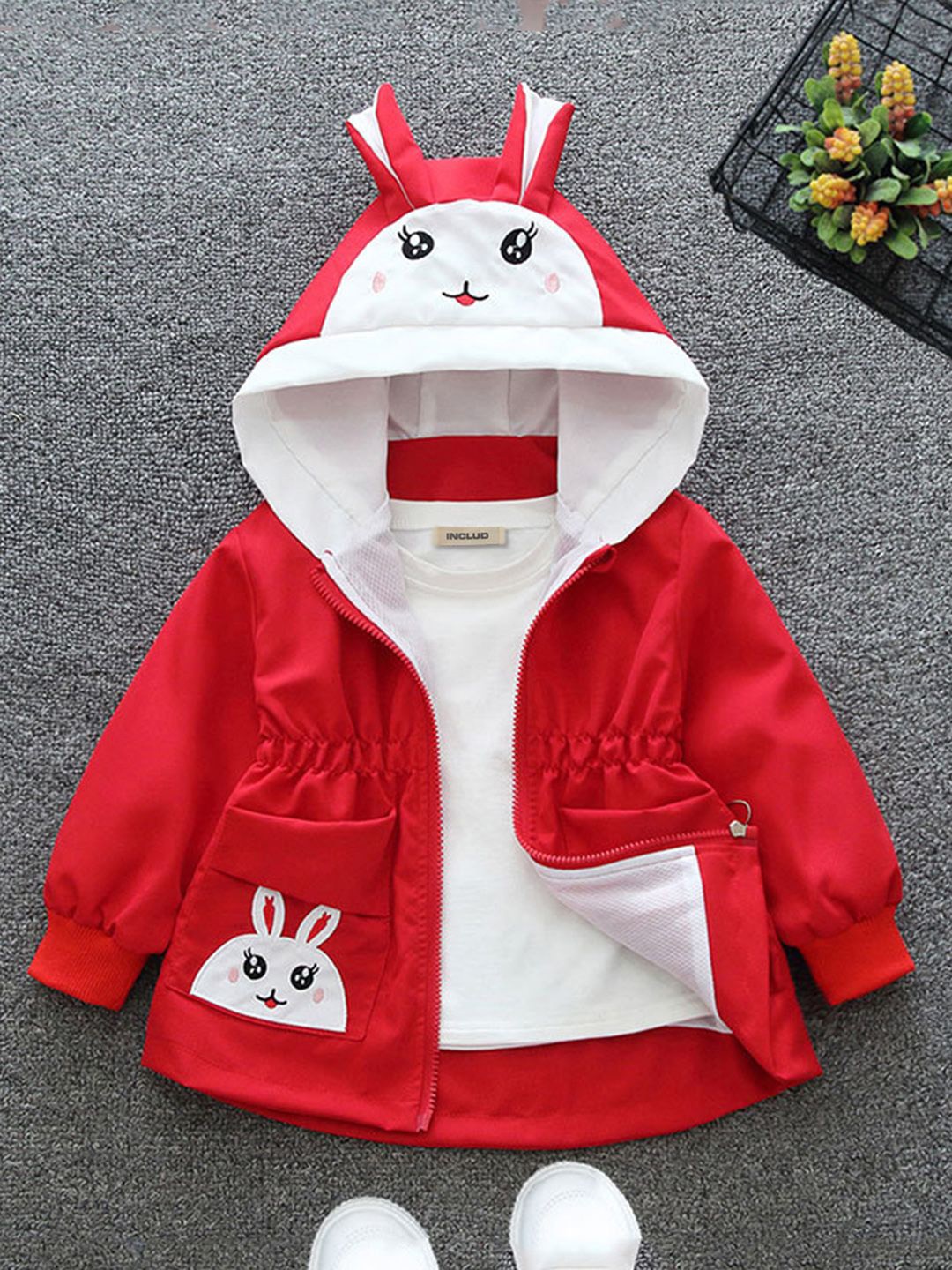 

INCLUD Girls Hooded Cape Jacket, Red