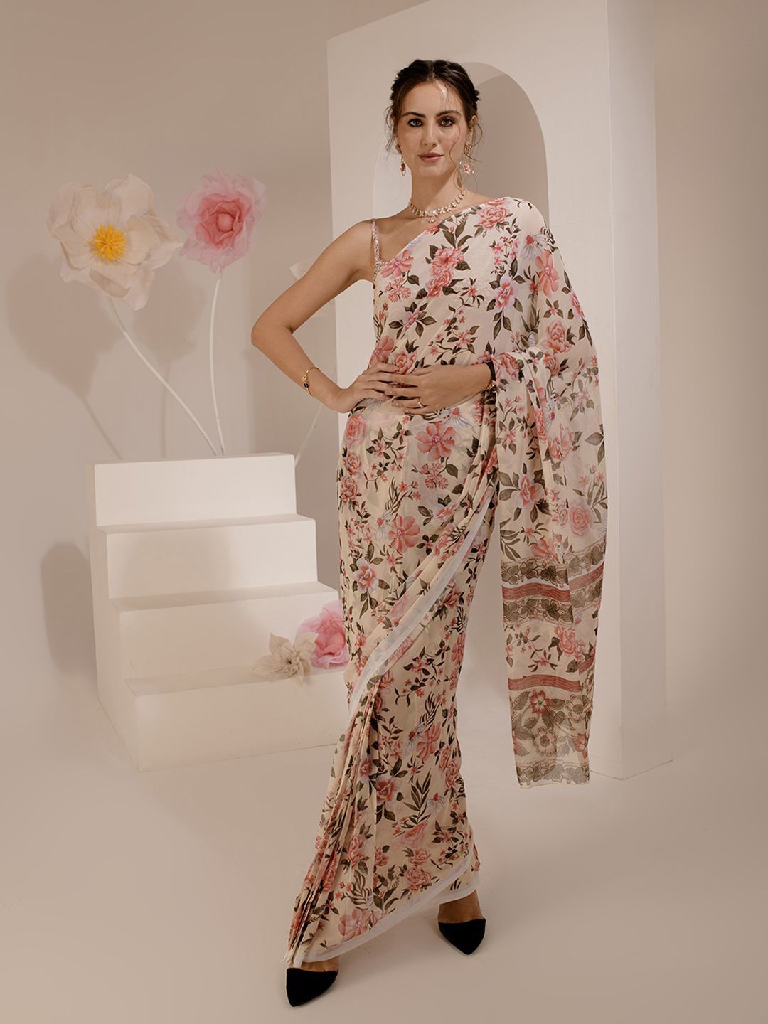 

BAESD Floral Pure Silk Banarasi Saree, Peach