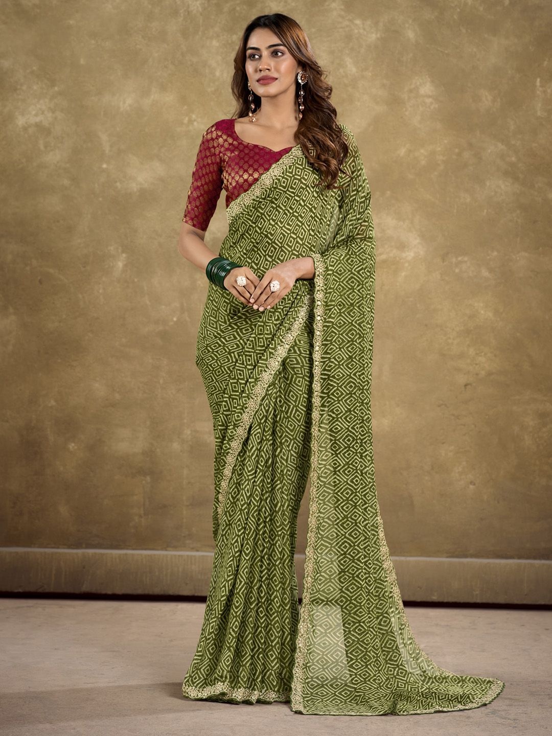 

Anouk Ethnic Motifs Sequinned Saree, Olive