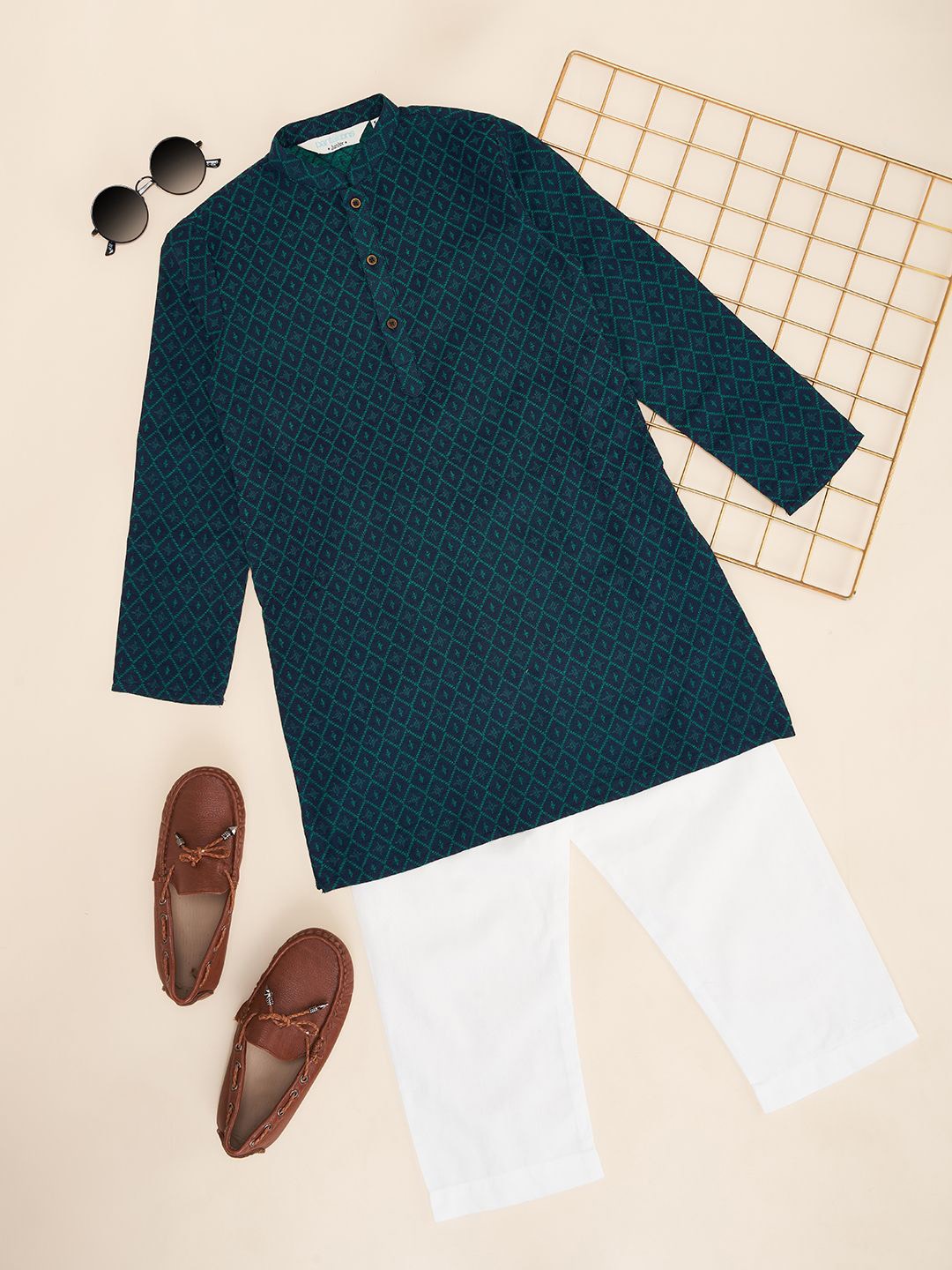 

indus route by Pantaloons Boys Geometric Woven Design Pure Cotton Kurta with Trouser, Teal